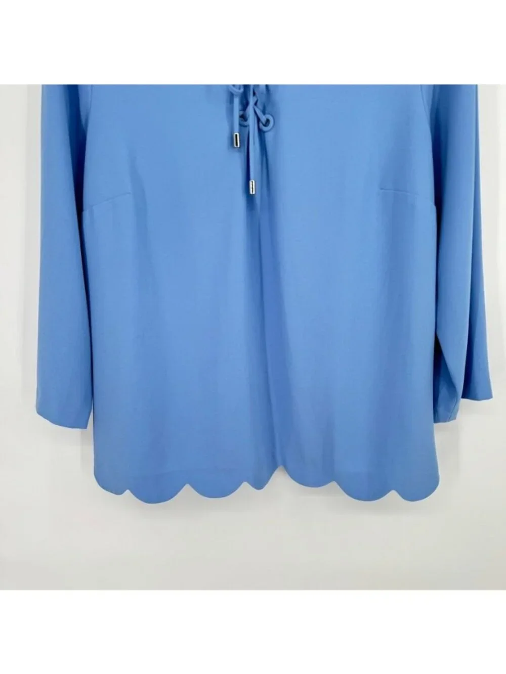 Talbots Blue Lace Up Scallop Hem Blouse Size Large Womens Top 3/4 sleeve